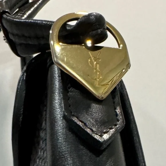 YSL Vintage Crossbody - Picture 15 of 16